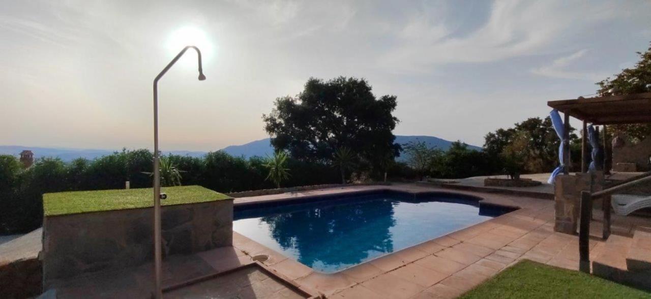 Casa Rural Camelot El Gastor Bagian luar foto
