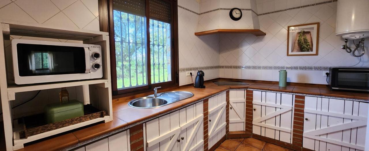 Casa Rural Camelot El Gastor Bagian luar foto